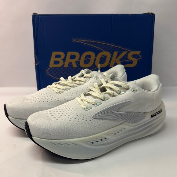 New men’s 10.5 Brooks White Running Shoes Glycerin Max - Picture 1 of 7